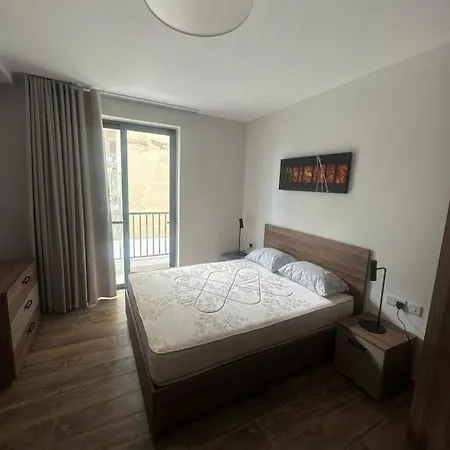 1 Bedroom With Private Bathroom In A Shared 3 Bedroom In Swieqi 10 Min From Paceville And * Is-Swieqi